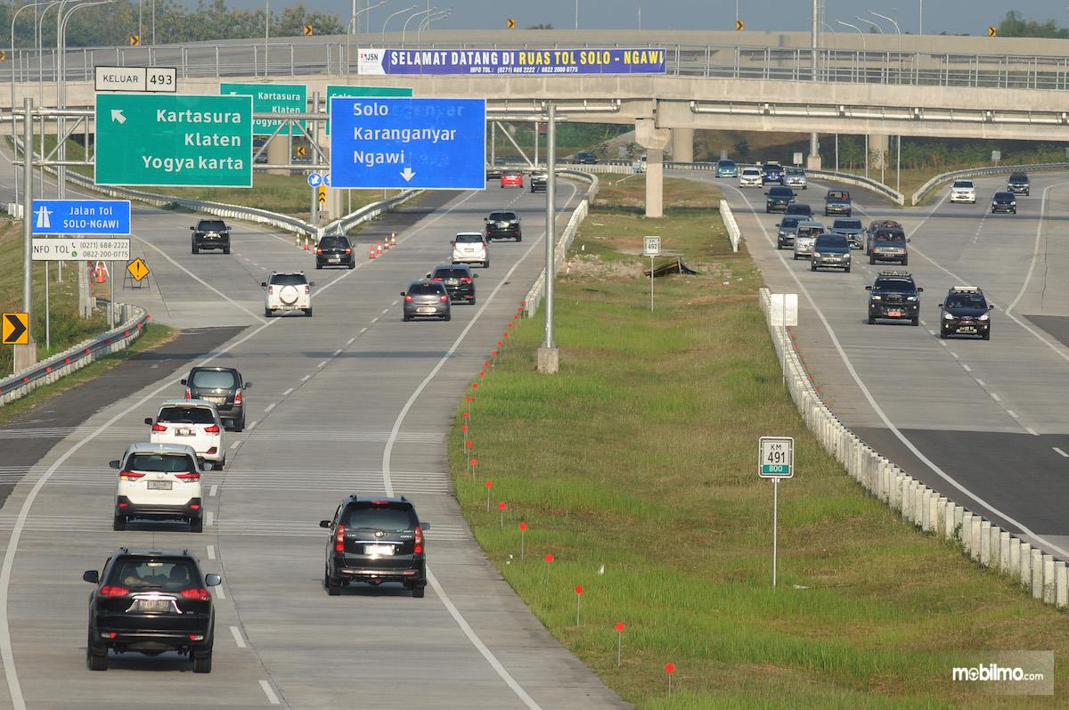 Rakyat sedang Susah, Tunda Kenaikan Tarif Tol